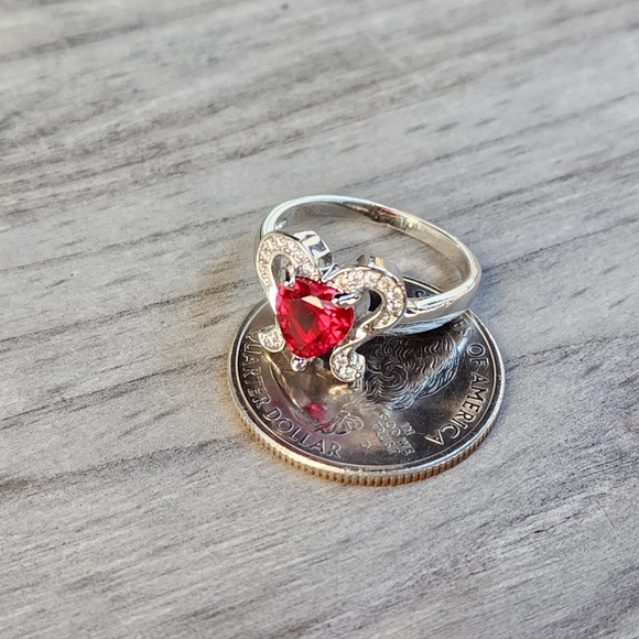 New 925 Sterling Silver Ruby Heart White Topaz Angel Wings Size 6.5 Ladies Ring - Picture 7 of 10